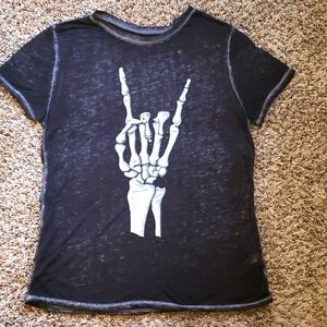 Rock On Skeleton hand T